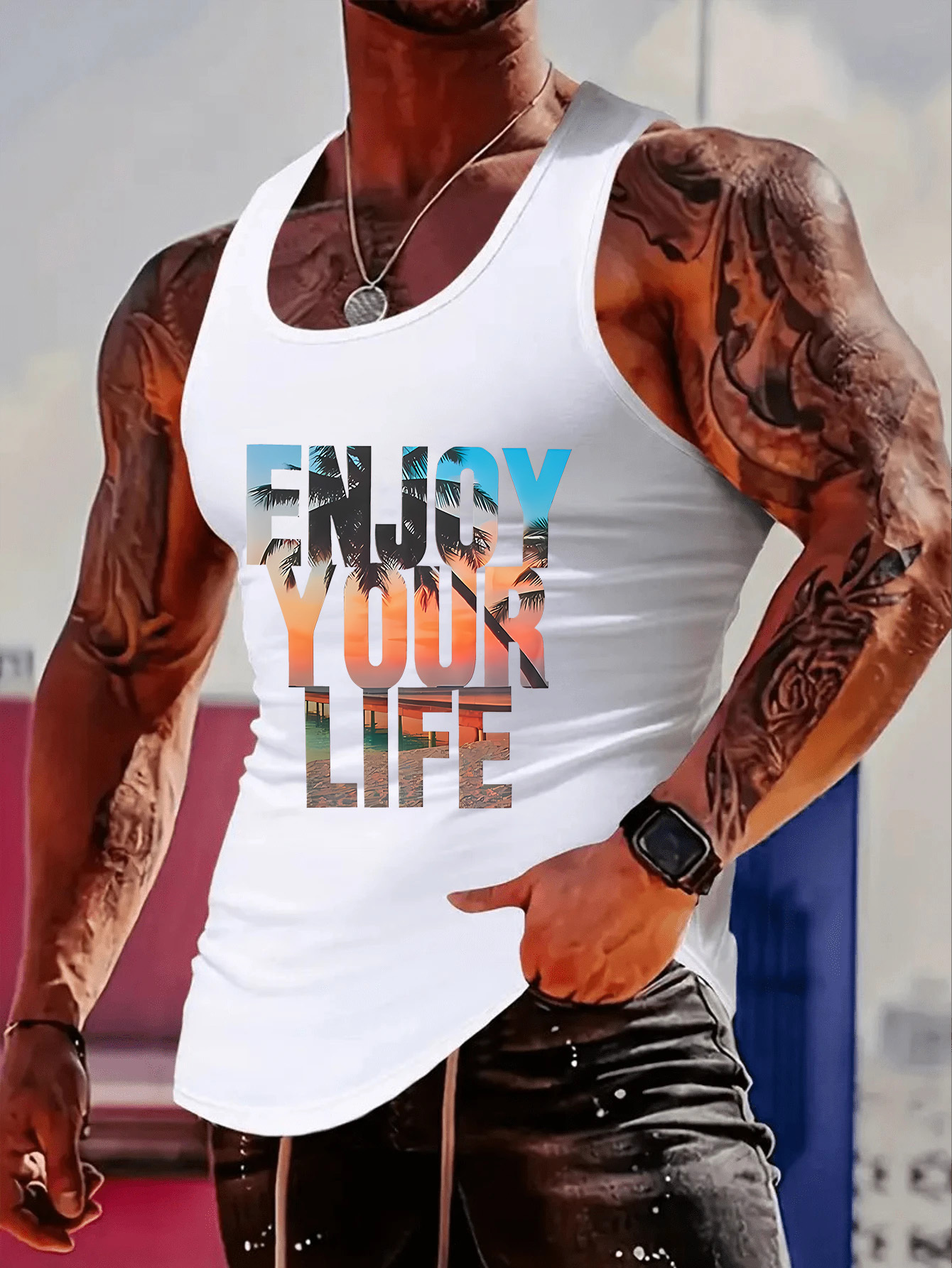 Fashionable trend muscular man - Outdoor Sports recension och pris