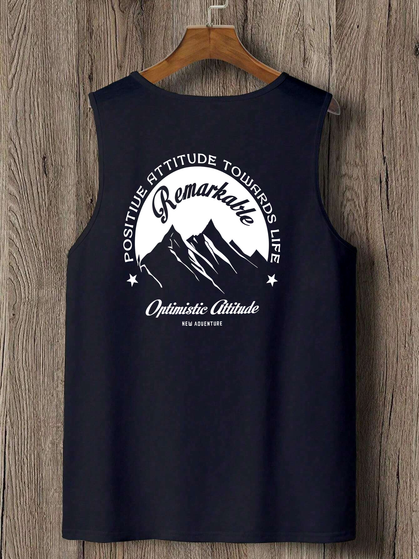 Fashionable trend muscular man - Outdoor Sports recension och pris
